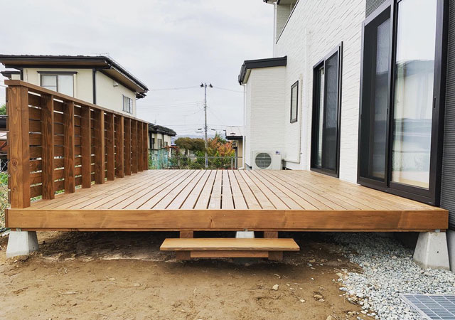 岩手県盛岡市の建築・デザイン会社 ホーム建設/天然木ウッドデッキ